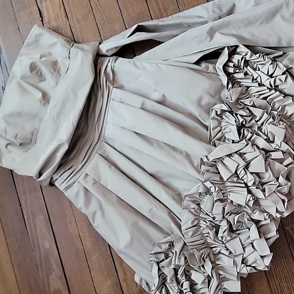 BCBGMaxAzria Strapless Dress in Beige